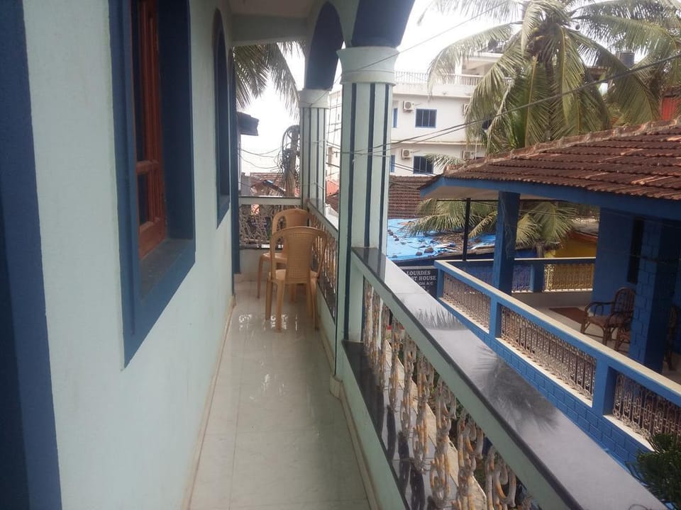 RJ-14 Guest House Hotel in Baga