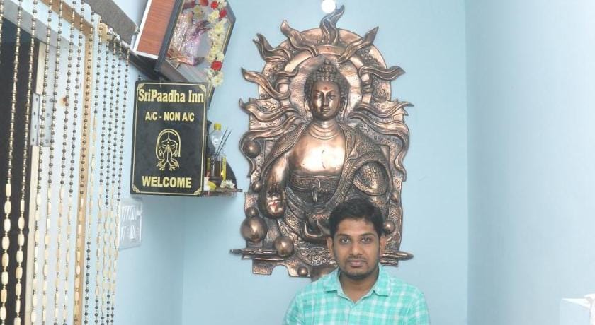 SriPaadha Inn Kanipakam Bed and Breakfast in Tamil Nadu