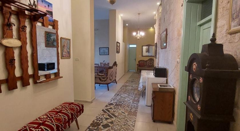 Al Bishara guest house Bed and Breakfast in North District