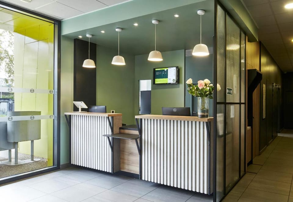 B&B HOTEL NANTERRE Rueil-Malmaison Hotel in Île-de-France