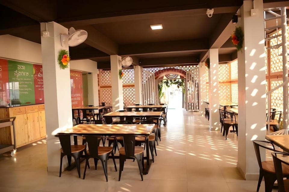 Hotel Parth Residency Hotel in Karnataka