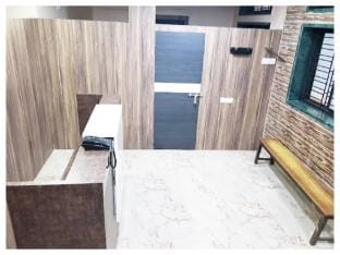 Goroomgo Dev Guest House Howrah - Near Railway Station Vacation rental in Kolkata