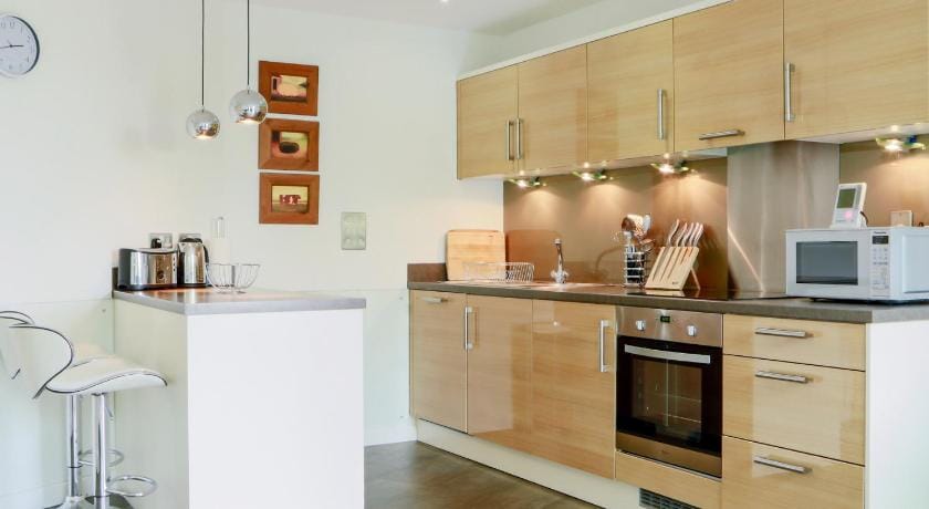 Oakdale at Cardinal Place Apartment in England