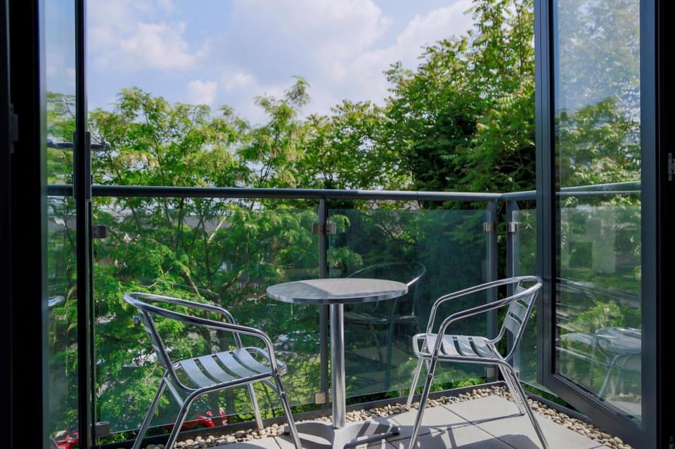 Oakdale at Cardinal Place Apartment in England