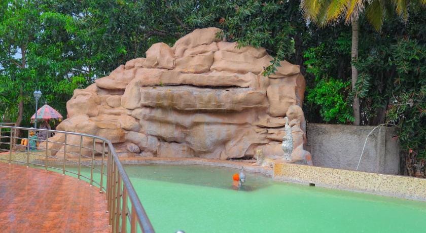 Mount Retreat Resort in Tamil Nadu