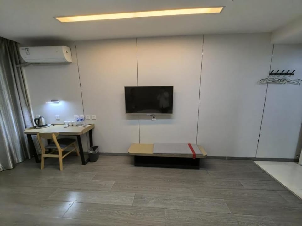 Thank Inn Hotel Shandong Qingdao Development Zone Lingzhushan Hotel in Qingdao