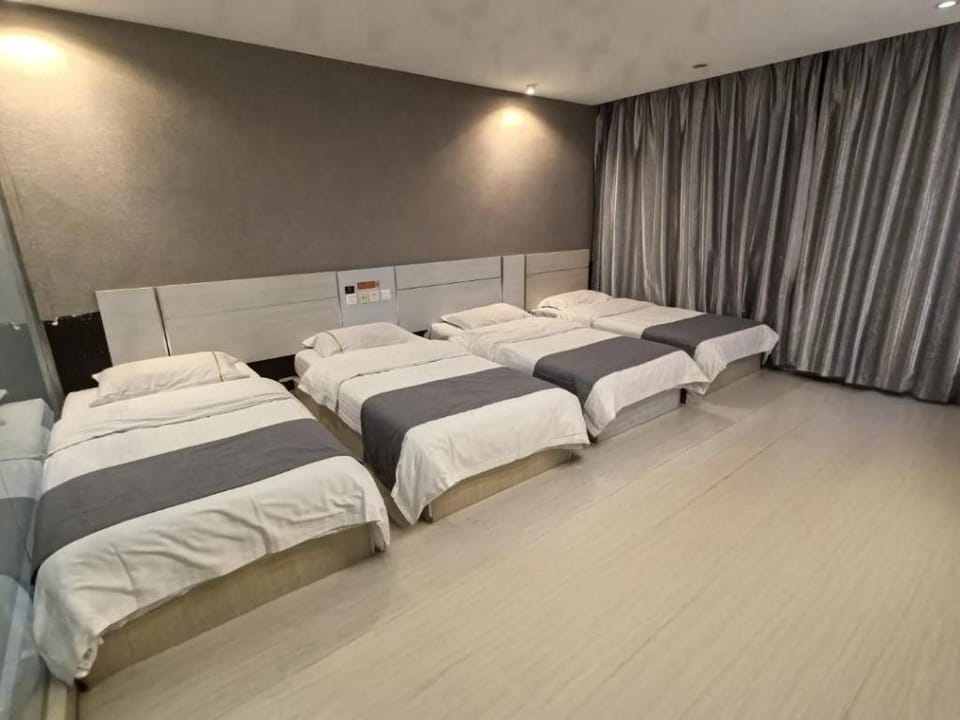Thank Inn Hotel Shandong Qingdao Development Zone Lingzhushan Hotel in Qingdao