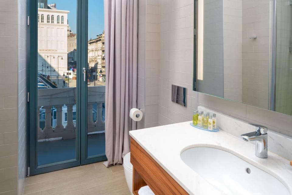 Hilton Garden Inn Bucharest Hotel in Bucharest