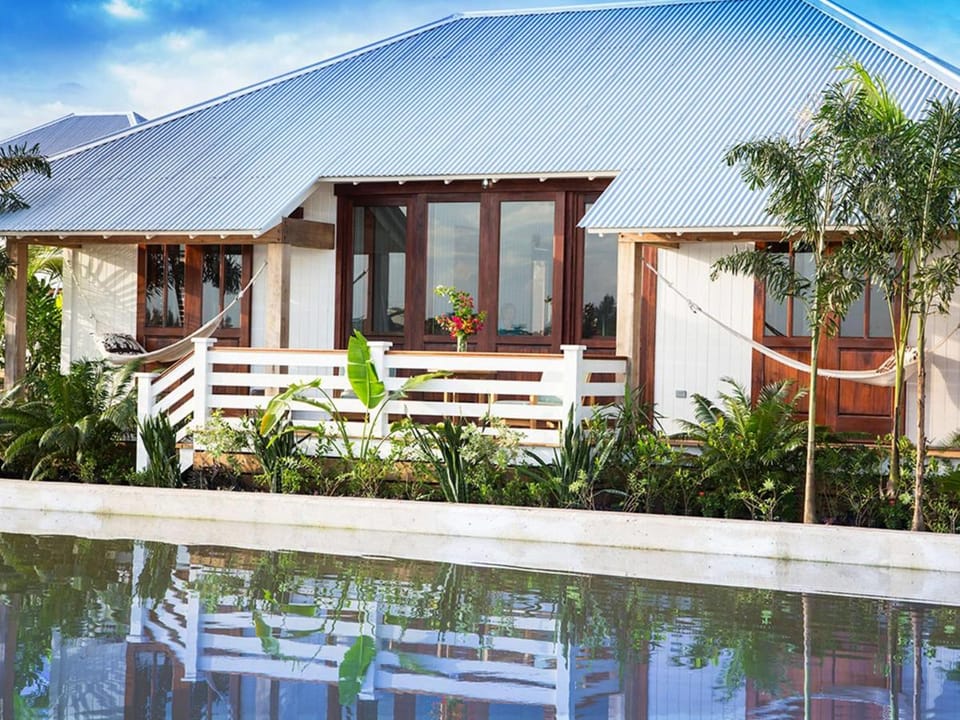 Mahogany Bay Resort and Beach Club, Curio Collection Resort in San Pedro