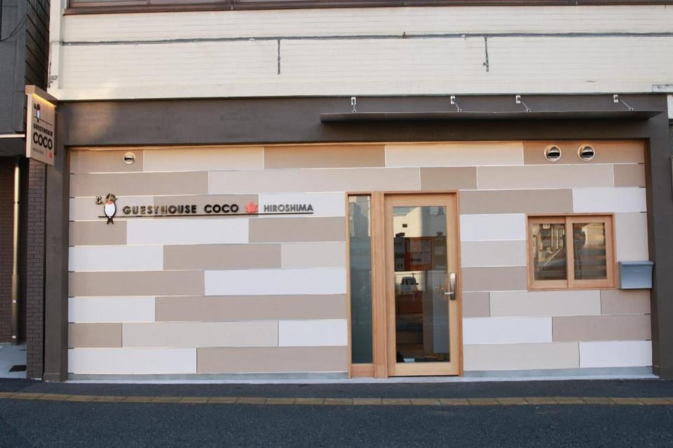 Woman only Guesthouse COCO Hiroshima Bed and Breakfast in Hiroshima