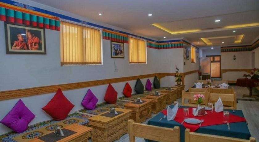 Himalayan Retreat Karzoo Hotel in India