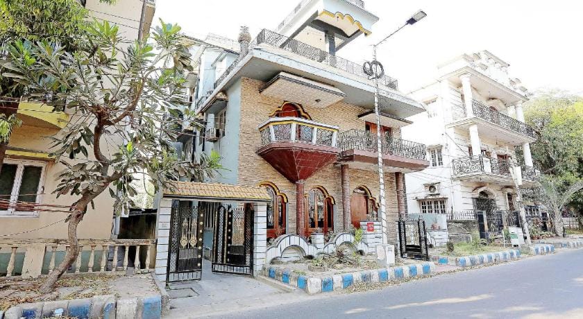 Hotel O Regency Guest house Near TCS Gitobitan Hotel in Kolkata