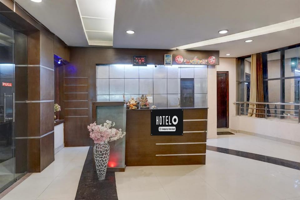 Super Collection O Awas Vikas Near Bus Stand Formerly Hotel Rivera Hotel in Uttarakhand