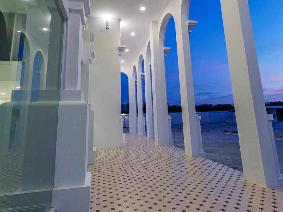 B2 Hua Hin Premier Resort Resort in Hua Hin District