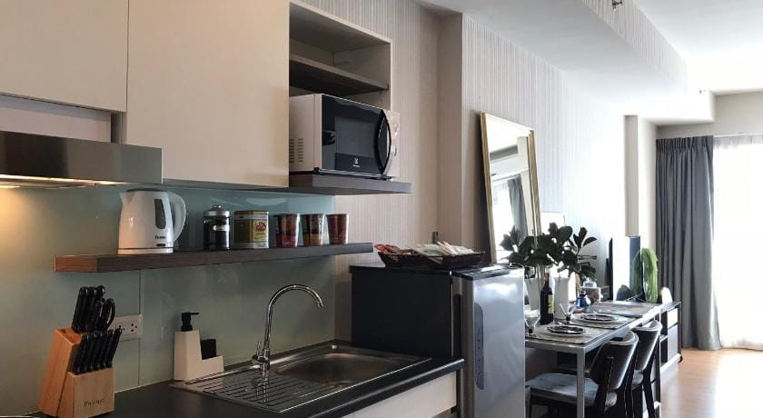 Stay in Style, Stay On The Cloud@RS504-Bus Station Apartment in Chiang Mai