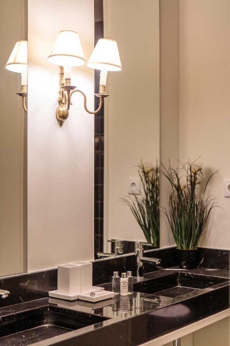 Dear Lisbon - Bordalo Palace Chiado Bed and Breakfast in Lisbon
