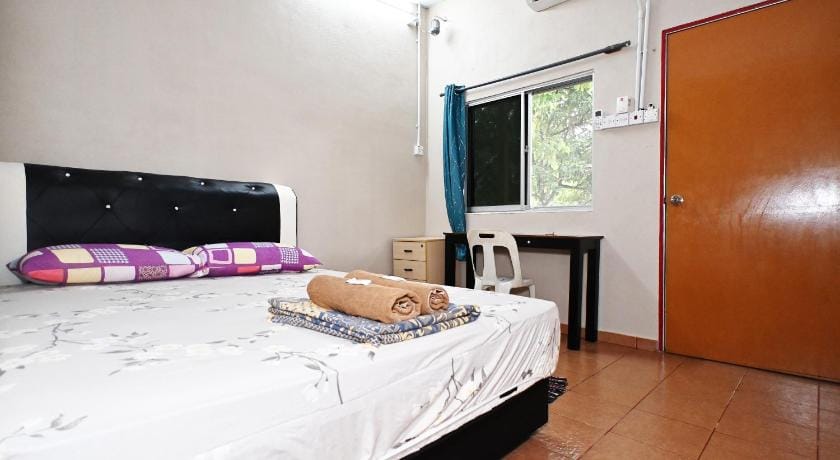 Tony's Guesthouse Bed and Breakfast in Penang