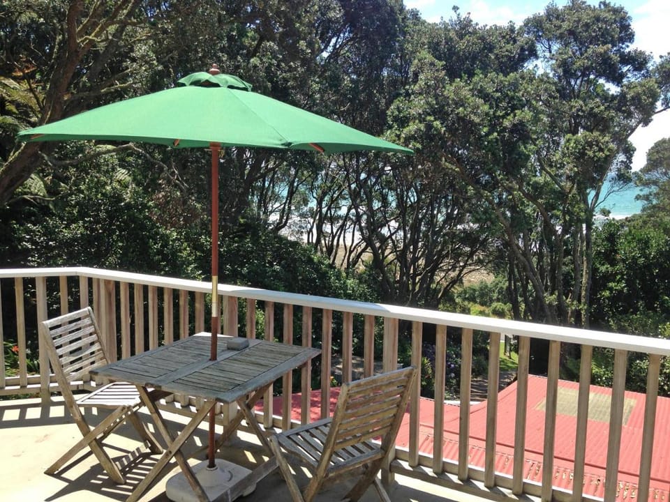 Ohiwa Seascape Studios Bed and Breakfast in Bay Of Plenty