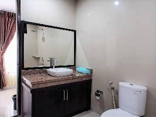 Villa Suriyah Lombok maximum 8 adult Villa in Batu Layar