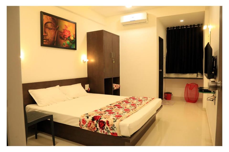 HOTEL IRIS Hotel in Gujarat