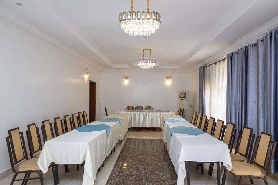 OMX Hotel Kimihurura Bed and Breakfast in Africa