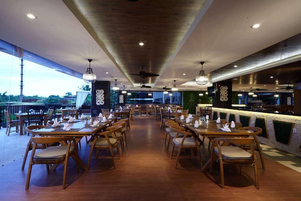 Wyndham Dreamland Resort Bali Hotel in Bali