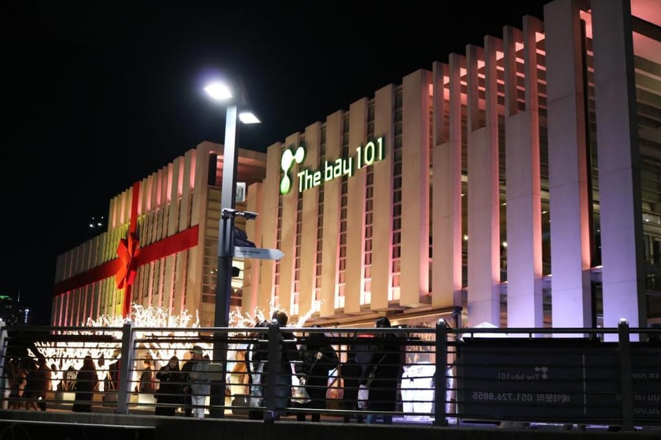 MAMA Guesthouse Haeundae Bed and Breakfast in Busan