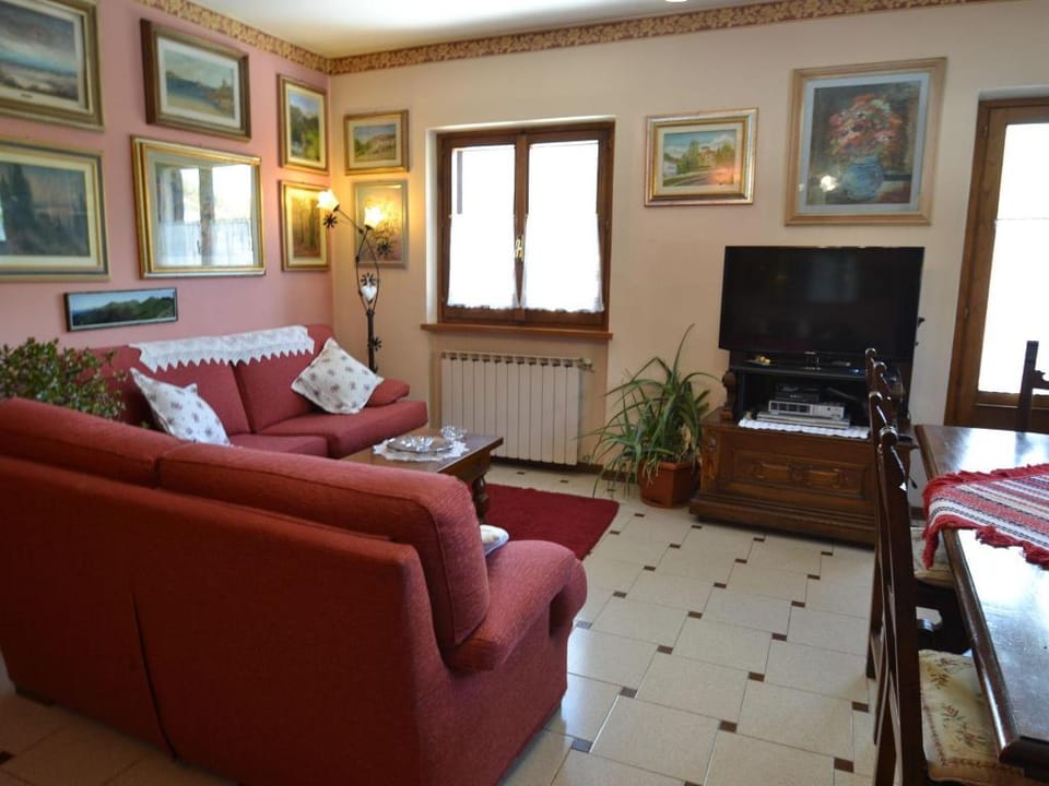 Belvilla by OYO Il Cerro Vacation rental in Emilia-Romagna