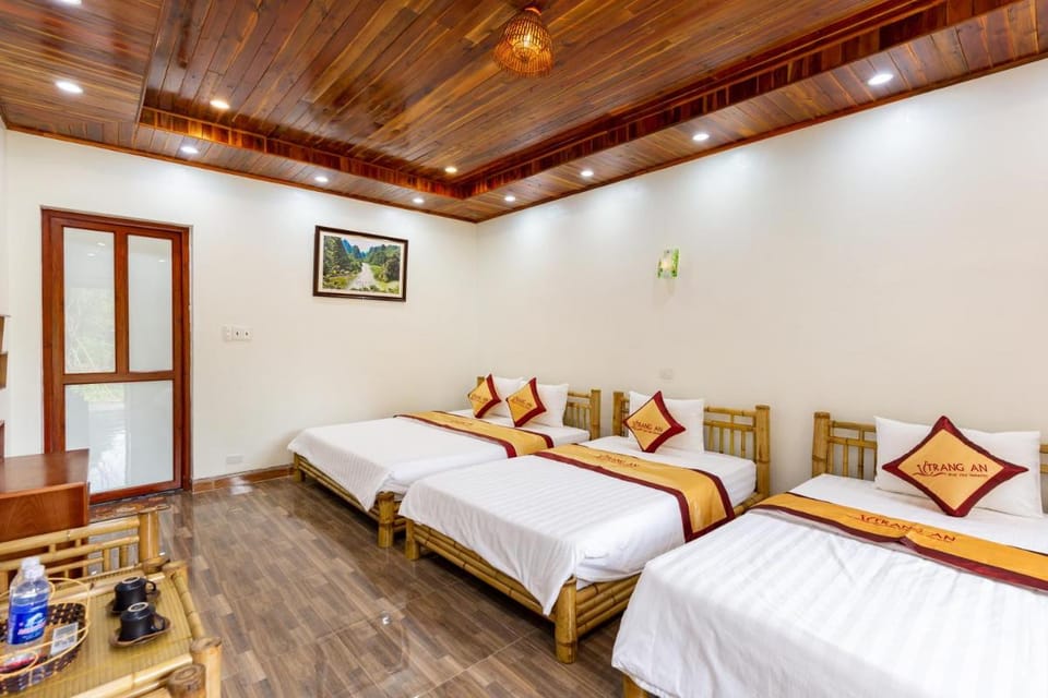 Trang An River View Homestay Vacation rental in Laos