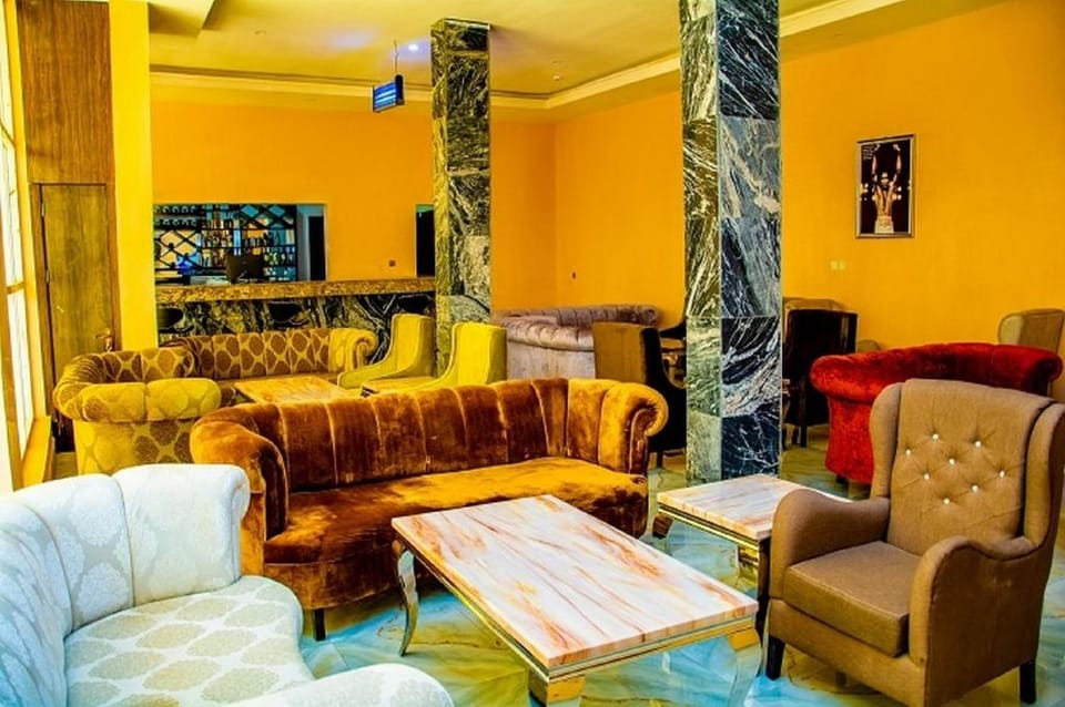 Crispan Suites and Event Centre, Jos Hotel in Cameroon