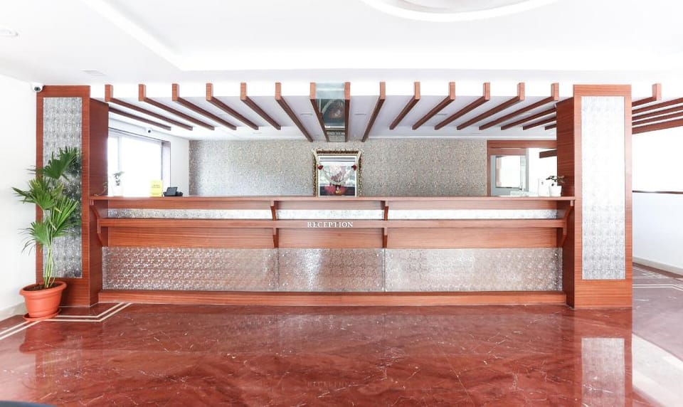 Treebo Premium Akshaya Mahal Inn Hotel in Mysuru
