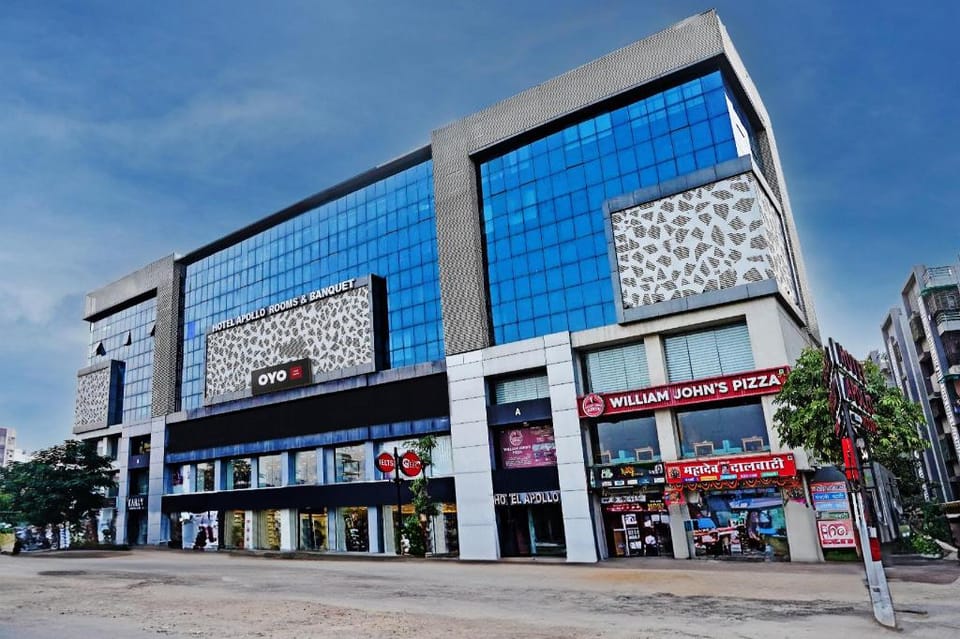 Hotel O Apollo Hotel in Ahmedabad