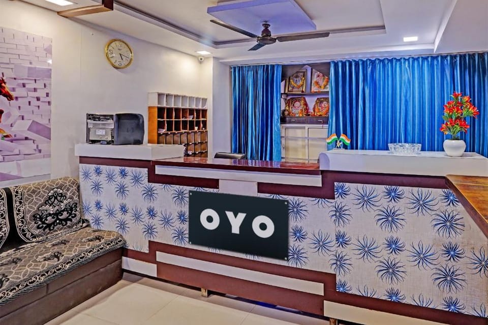 Hotel O Apollo Hotel in Ahmedabad