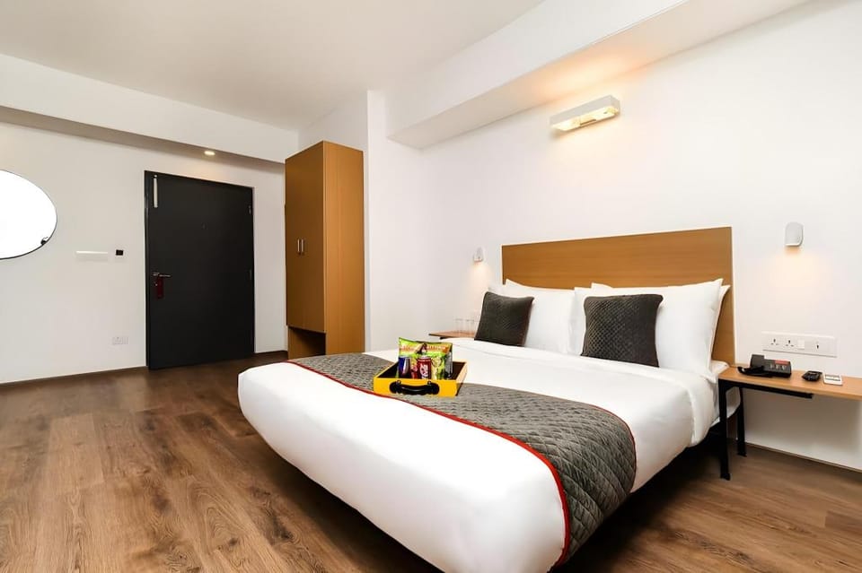 Townhouse C Scheme Ahinsa Circle Hotel in Jaipur