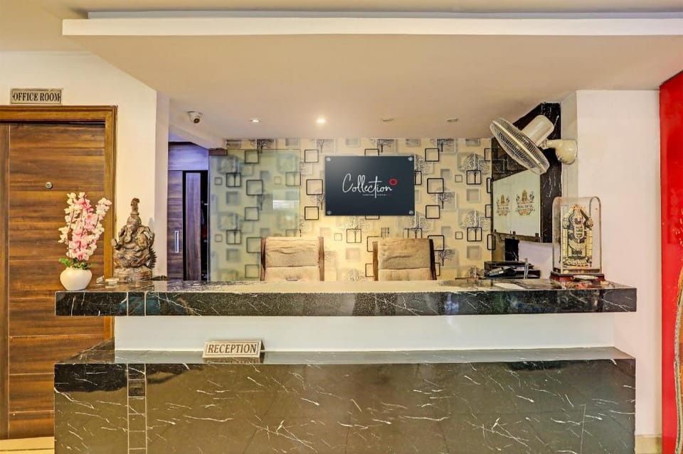 Super Collection O SSR Royal Suites Hotel in Hyderabad