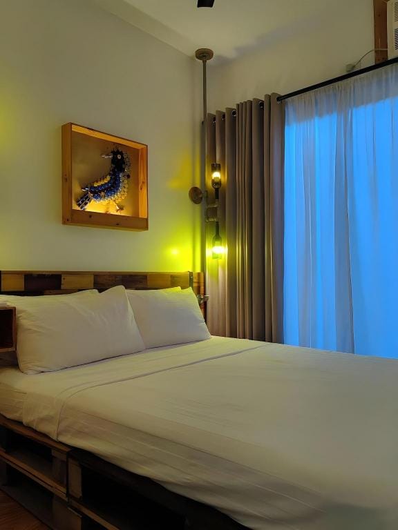 Containers by Eco Hotel Hotel in Tagaytay