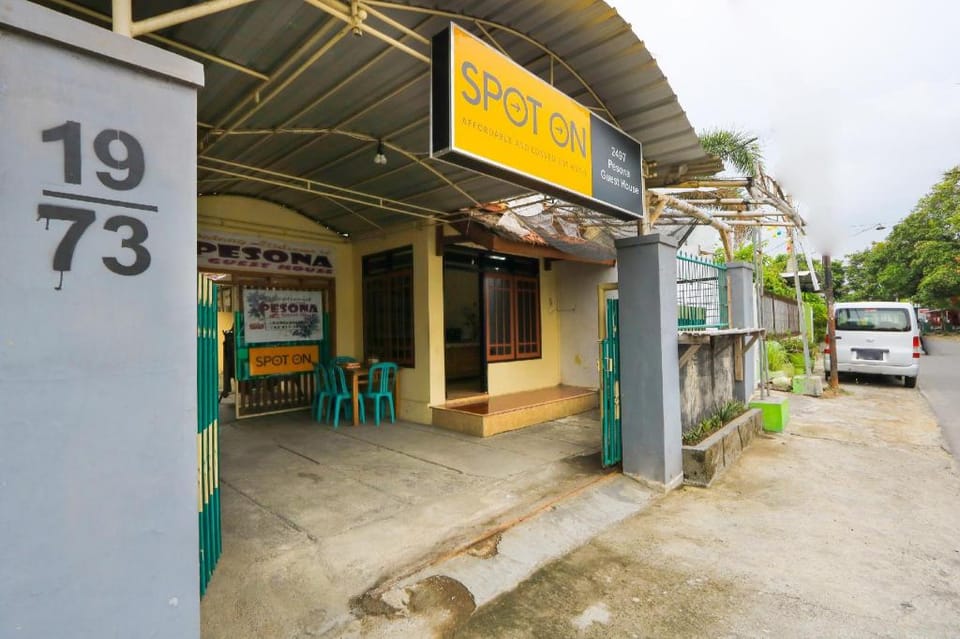 SPOT ON 2497 Pesona Guest House Hotel in East Java