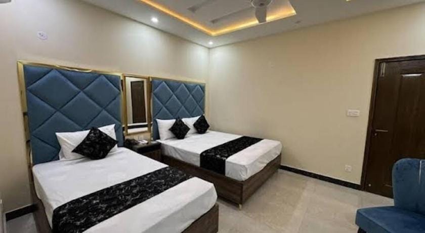 Galaxy Residency Family Guest House Hotel in Karachi