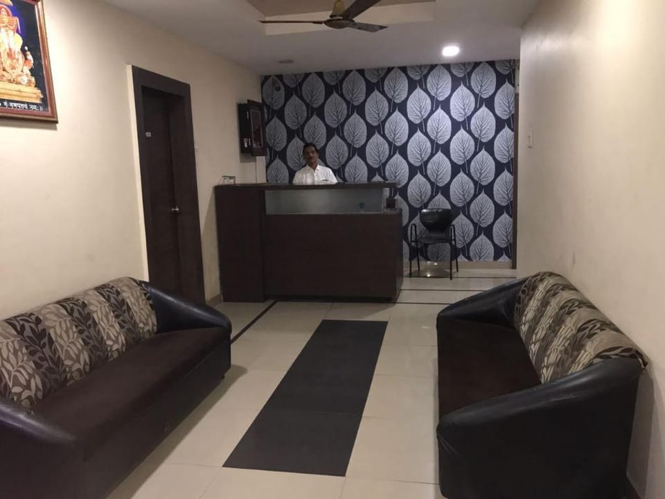 Mahalaxmi Deluxe Lodging Hotel in Karnataka