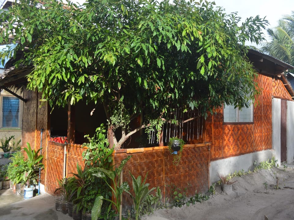 A and D Beach House Vacation rental in Central Visayas