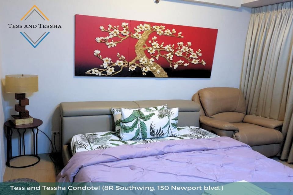 Tess and Tessha Condotel near T3 Airport Apartment in Pasay