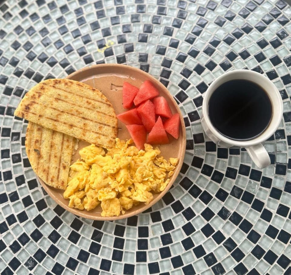 Hostal Santiago DC Bed and Breakfast in Cali