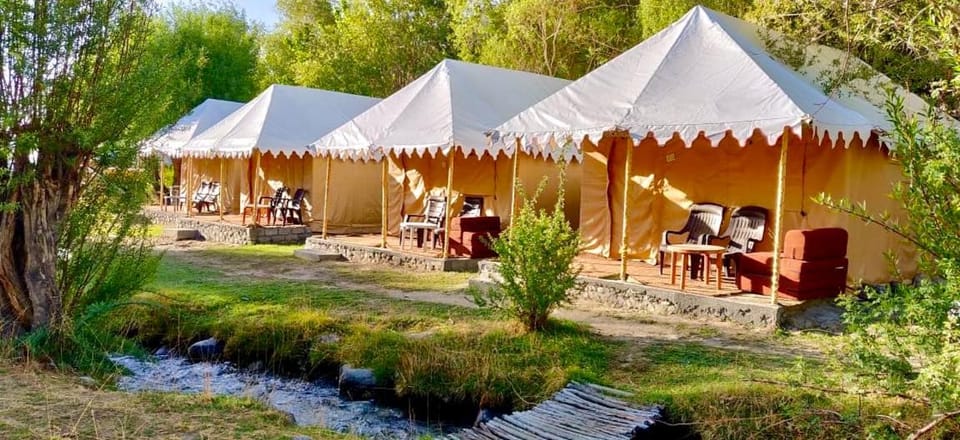 Royal Deluxe Camp & Resort, Hunder- Nubra Bed and Breakfast in India