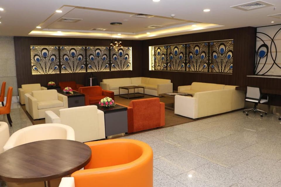 Aviserv Lounge Hotel in Mumbai
