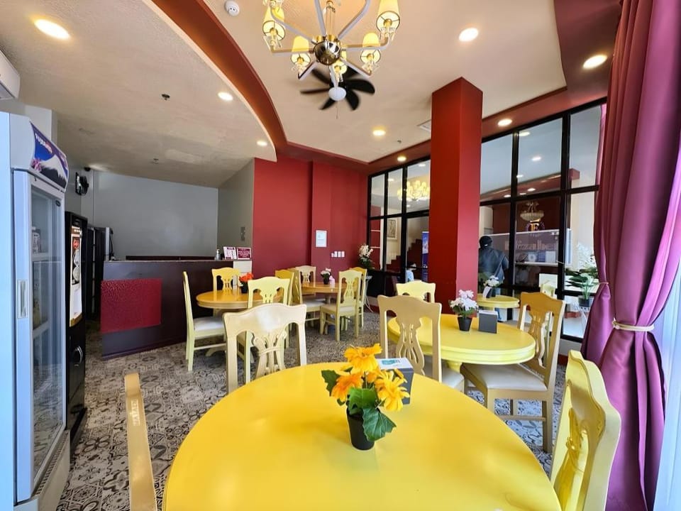Elizabeth Hotel - Naga Hotel in Bicol