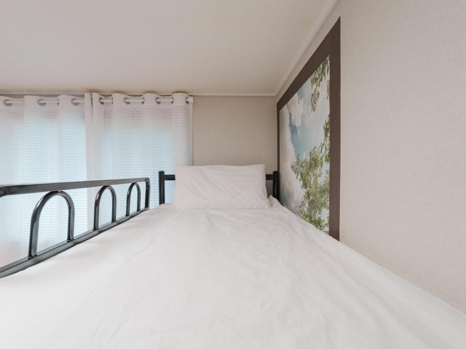 Rainboots guesthouse Bed and Breakfast in Gyeonggi-do