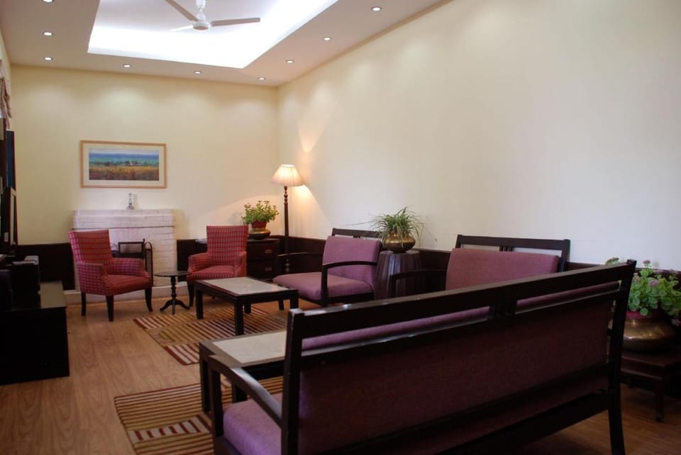 Alasia Hotel Hotel in Himachal Pradesh