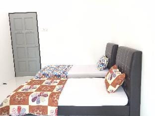 Sleepee Homestay Vacation rental in Perak Tengah District
