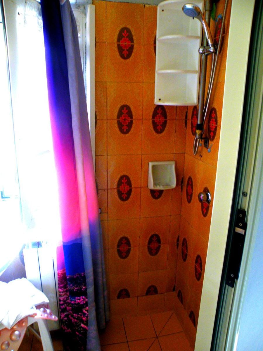 Alessandro Carro Affittacamere Bed and Breakfast in Vernazza