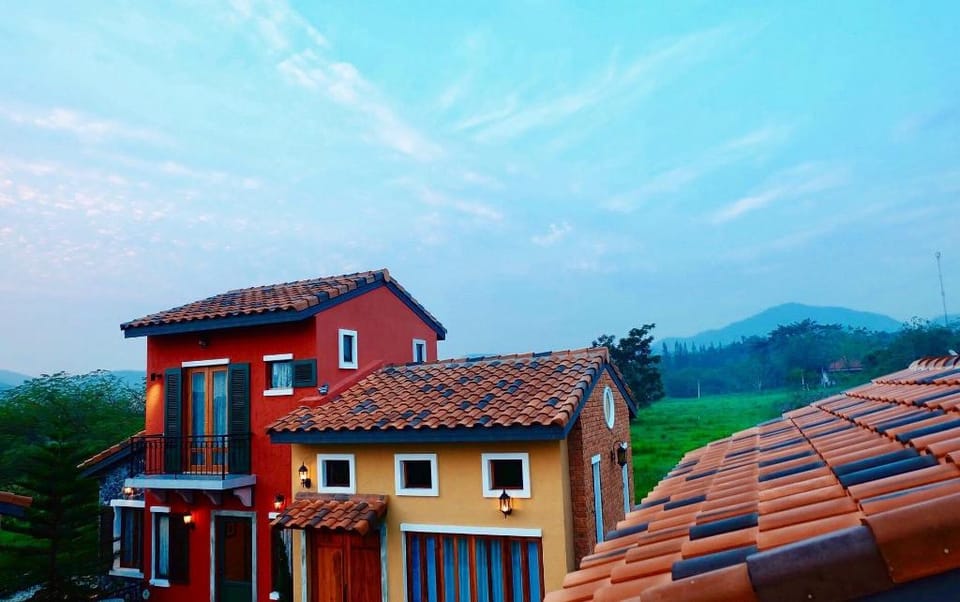 Villa Di Montagna at Khaoyai Bed and Breakfast in Laos